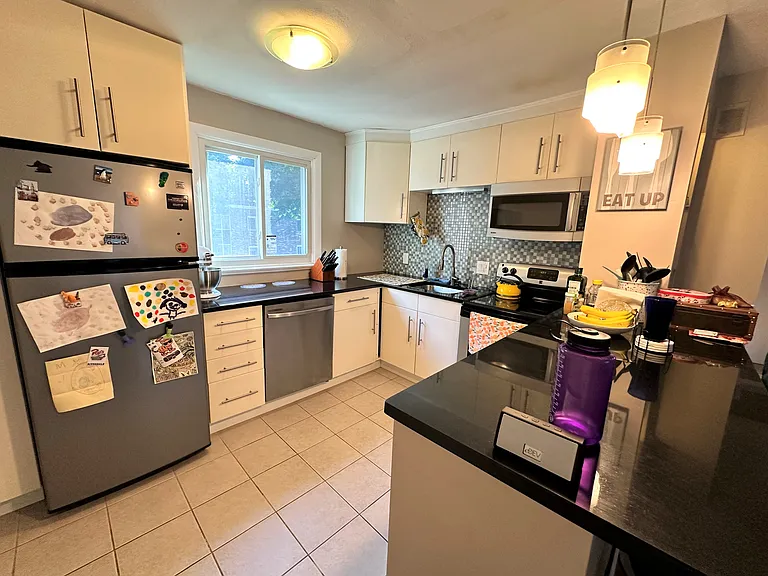 57 Lionel Ave #F — Photo 5