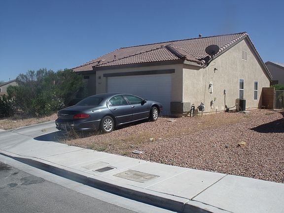 2nd image of 507 Park Royal Dr