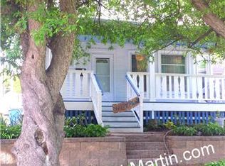 212 Wellington St, Waterloo, IA 50701