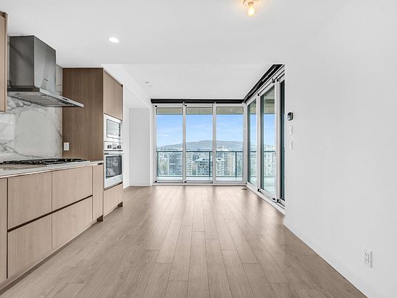 4th image of 4880 Lougheed Hwy #1507