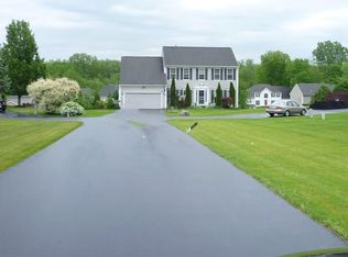 146 Hamilton Rd, Fairport, NY 14450
