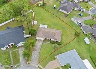 3rd image of 1611 Piccadilly Dr