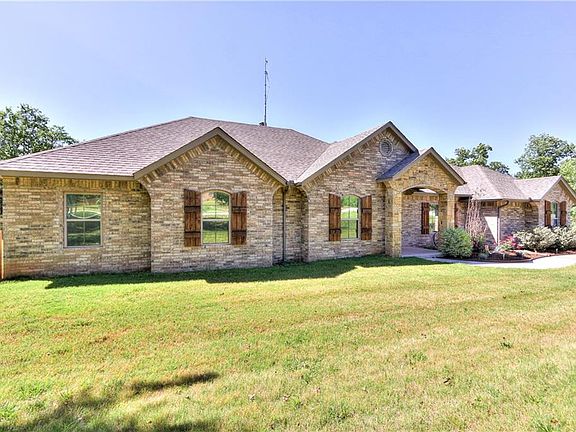 2nd image of 19515 Dove Ln
