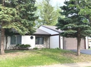 2091 Oriole Ln, Glendale Heights, IL