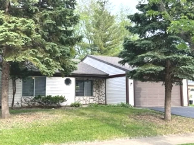 2091 Oriole Ln photo 1