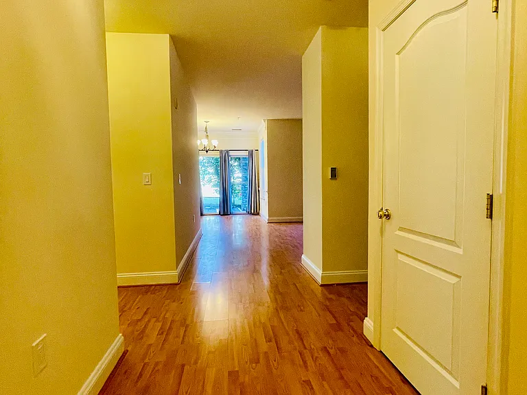 12824 Clarksburg Square Rd #2 — Photo 2