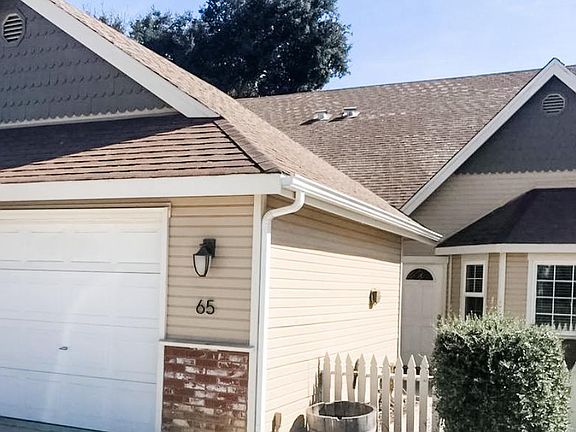 Detached 1 car garage