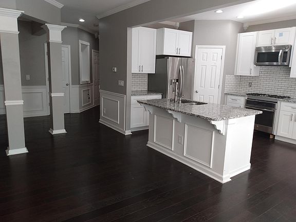5th image of 1745 Caswell Pkwy #196