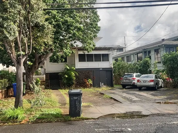 2212 Wilder Ave, Honolulu, HI 96822