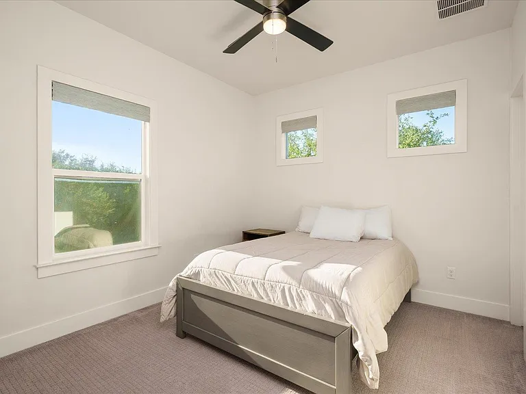 625B Las Colinas Dr — Photo 26