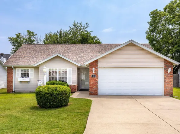 215 Pickett Ridge Court, Kirbyville, MO 65679