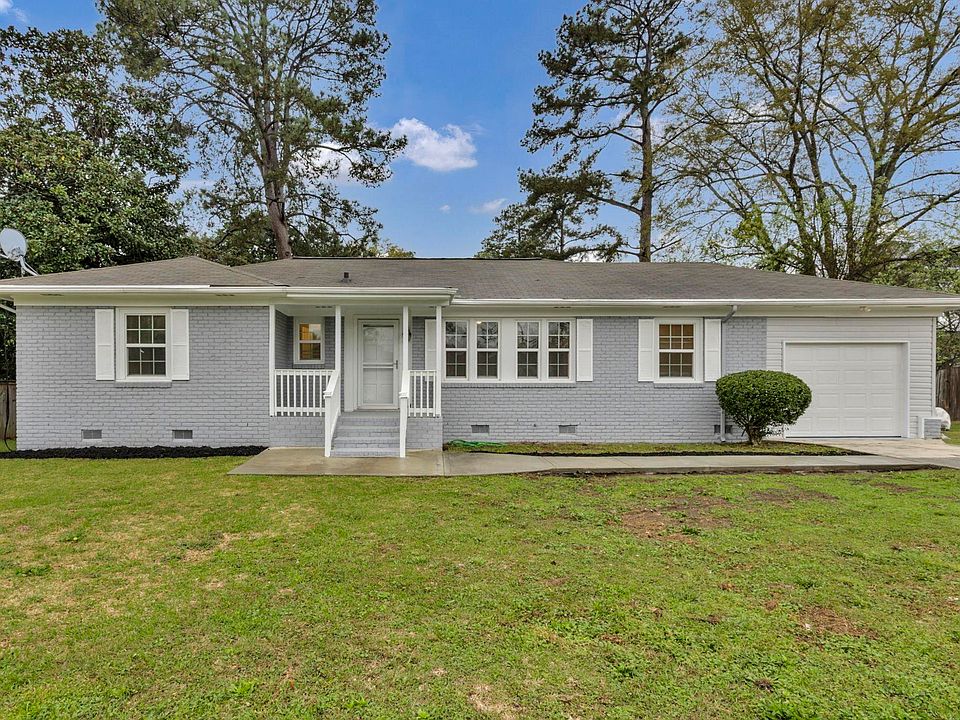 1st image of 613 Veterans Rd