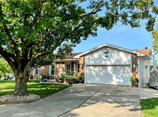 1015 N Westlawn Ave, Decatur, IL 62522