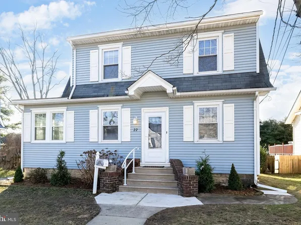 22 Ridgeway Ave, Oaklyn, NJ 08107