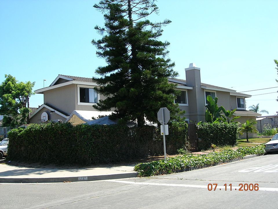 CORNER VIEW S-W