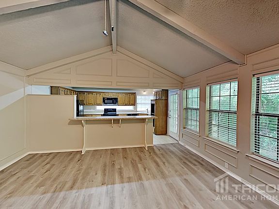 2nd image of 103 S Royal Oak Dr