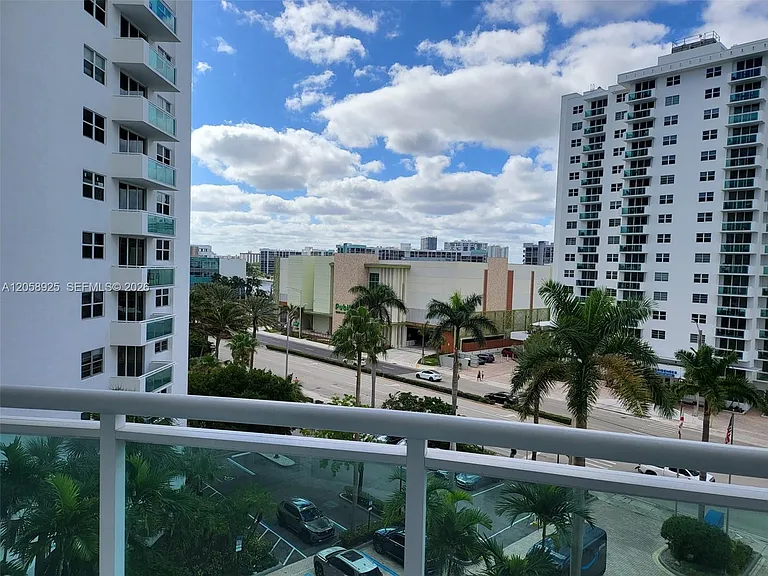 3001 S Ocean Dr #639 — Photo 16