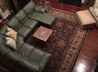 459 Stoneybrook Rd, Newtown, PA 18940