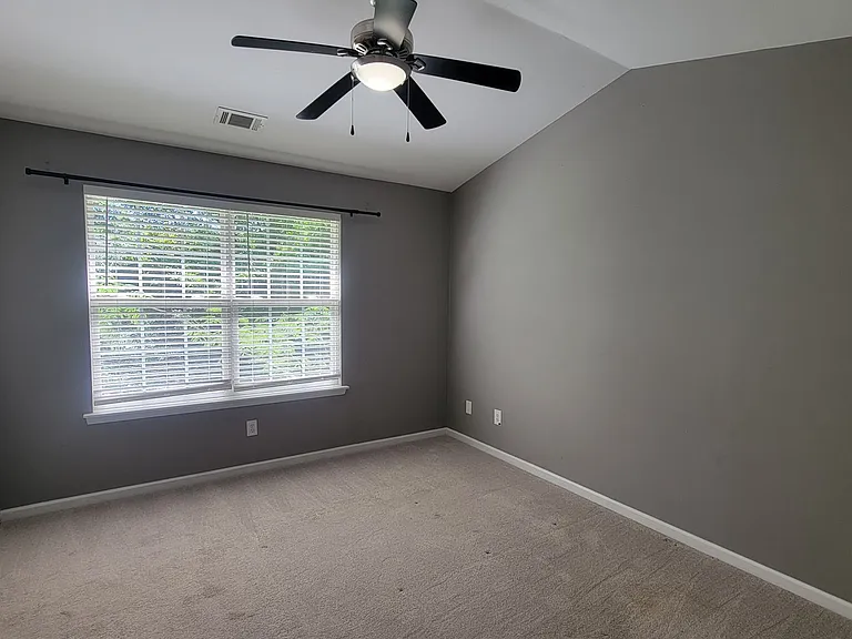 224 Butler Pl — Photo 6