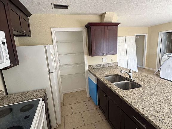 5th image of 4421 Cobia Dr