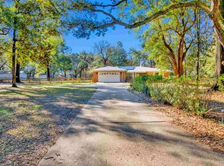 6721 Wonderlake Rd, Pensacola, FL 32526