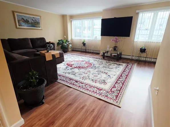 168 Beach 96th Street image 11 of 33