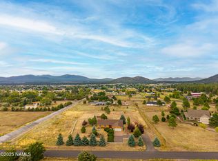 10915 Sage Rd, Flagstaff, AZ 86004