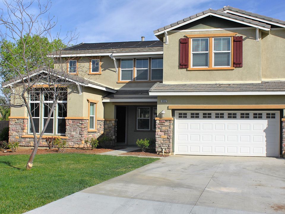 2nd image of 18552 Las Brisas Dr