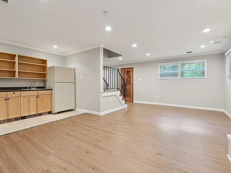 7401 Willshire Hunt Ct — Photo 34