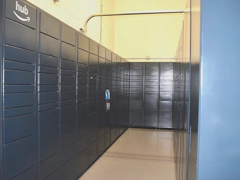 235 W Van Buren St #2521 — Photo 13