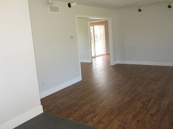 5th image of 1368 Sierra Alta Dr