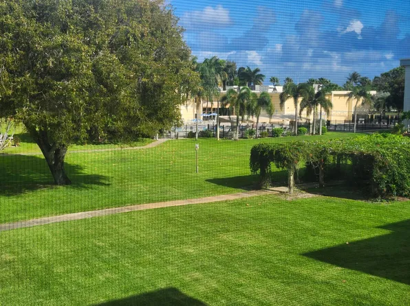 2600 NE 1st Lane #311, Boynton Beach, FL 33435