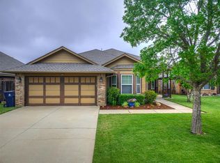 8313 NW 141st Cir, Oklahoma City, OK 73142