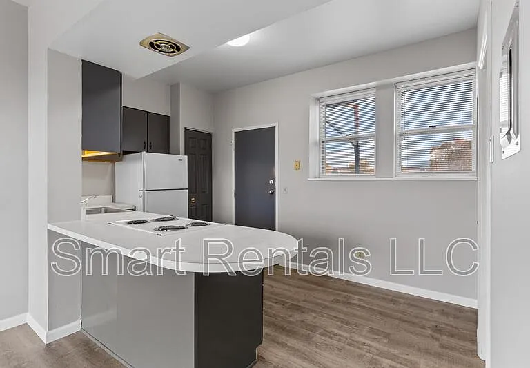 1642 S 39th St #1S — Photo 3
