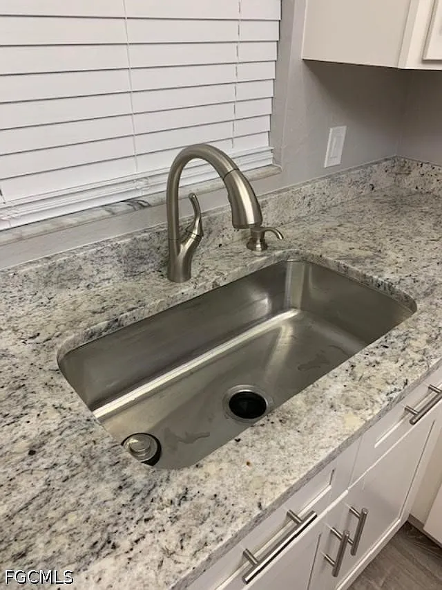 2 bed, 2.0 bath, 960 sqft, $1,950 — Photo 4