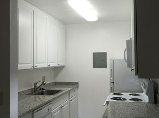 2815 E St APT 2, Sacramento, CA 95816