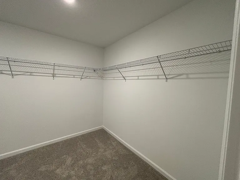1318 Belle Isle Ln — Photo 23