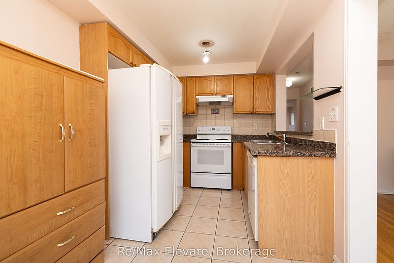 Toronto House for rent - 3 Bedrooms — photo 8
