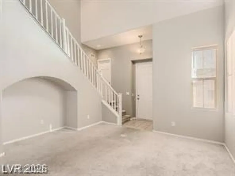 5537 Ayers Cliff St — Photo 8