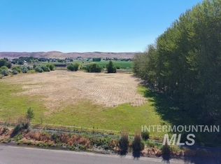 N River Rd, Payette, ID 83661