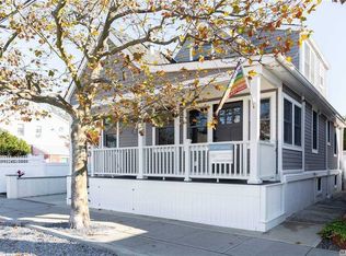 72 Inwood Ave, Point Lookout, NY 11569