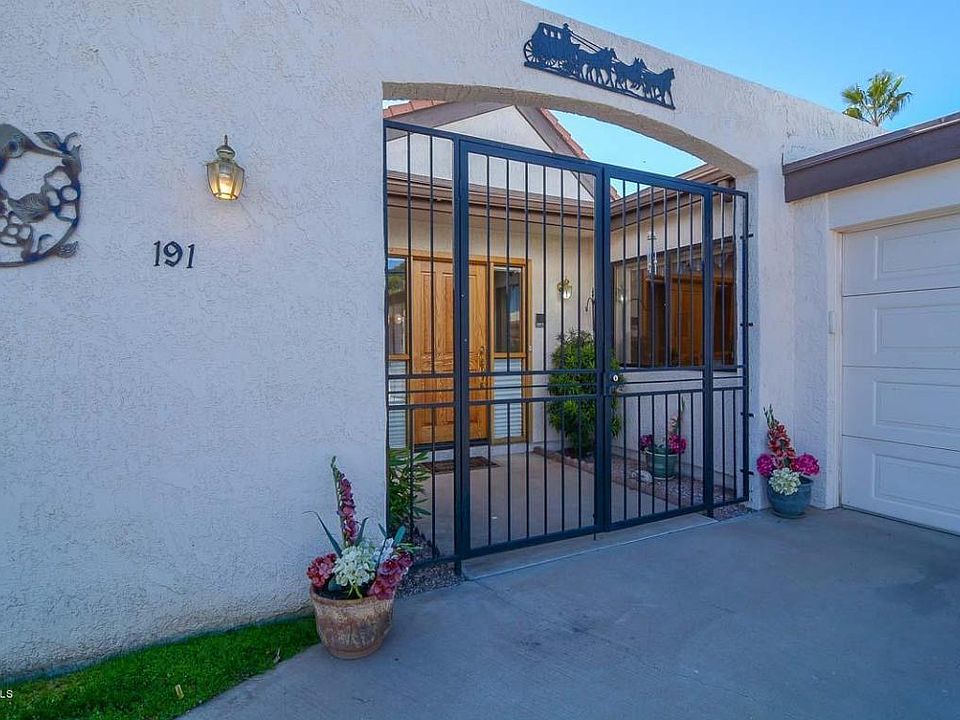 1st image of 191 E Laguna Royale Dr