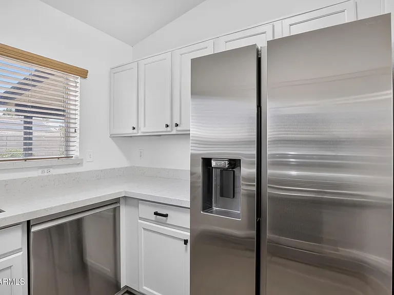 1308 E Princeton Ave — Photo 10