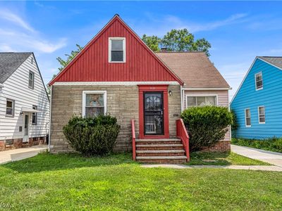5131 Arch St, Maple Heights, OH, 44137