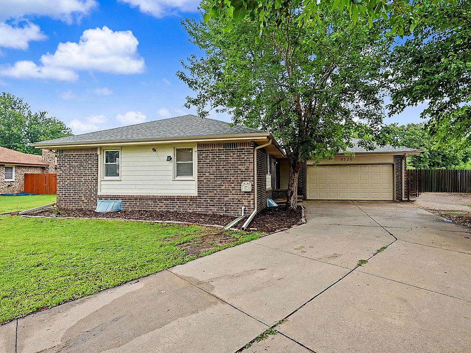 1st image of 9320 E Barron Cir