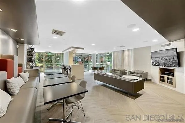 1240 India St #517 — Photo 22