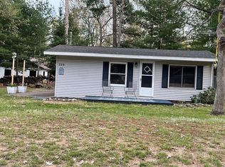 223 Walnut Ave, Roscommon, MI 48653