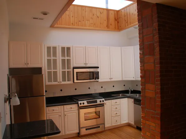 4738 Lorain Ave APT 4, Cleveland, OH 44102