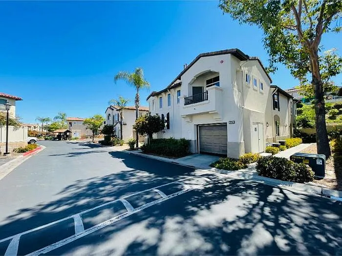 39246 Mango Bay Ln #D — Photo 2