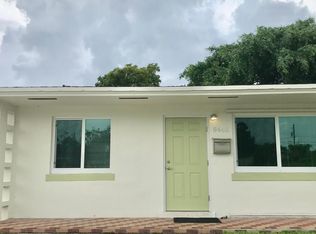 9445 SW 181st Ter, Palmetto Bay, FL 33157